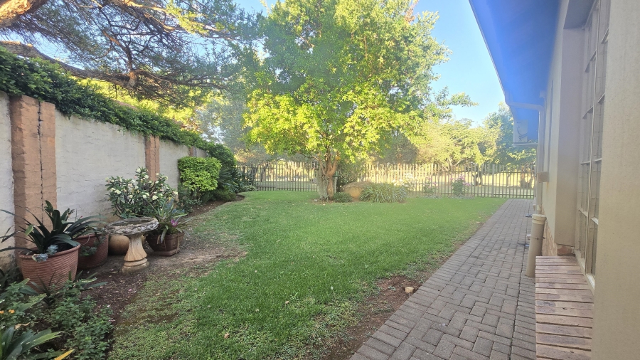 3 Bedroom Property for Sale in Waterkloof East North West
